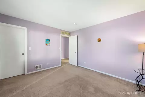 Bedroom - 905 Shelter Island Ln, Pingree Grove, IL 60140 photo 9 of 10