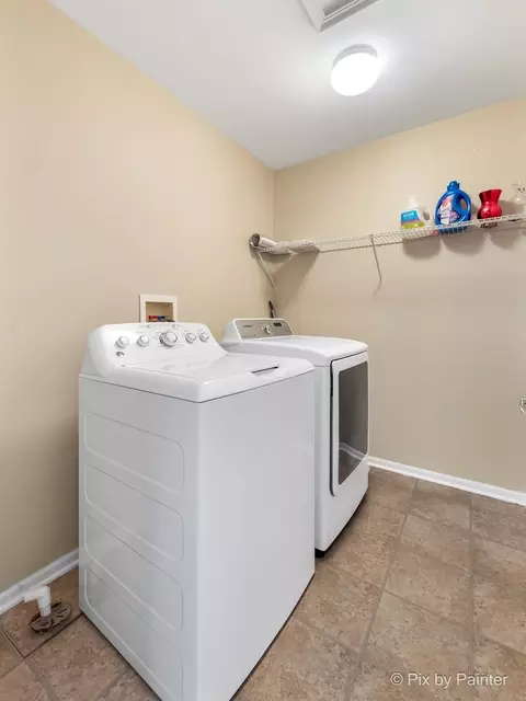 Other - 905 Shelter Island Ln, Pingree Grove, IL 60140 photo 7 of 10