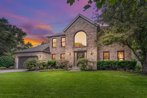 484 Blodgett Ct, Naperville, IL 60565