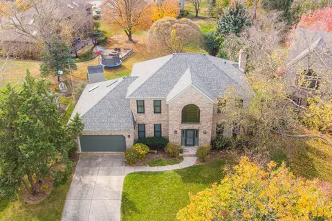 484 Blodgett Ct, Naperville, IL 60565