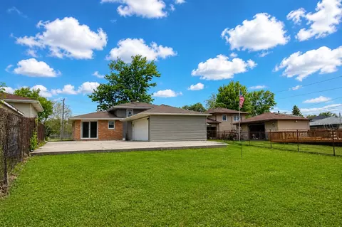 Exterior - 14759 Long Ave, Oak Forest, IL 60452 photo 3 of 5