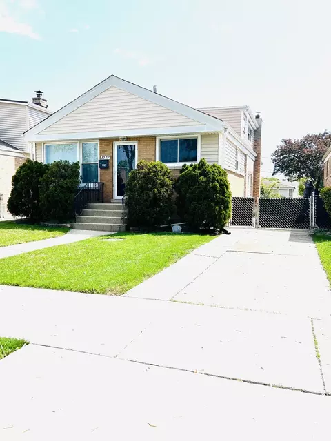 3529 George St, Franklin Park, IL 60131