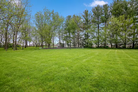 Exterior - 17709 W State Rte 17, Reddick, IL 60961 photo 5 of 9