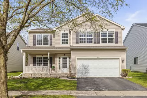 2653 Indian Cliffs Ln, Montgomery, IL 60538