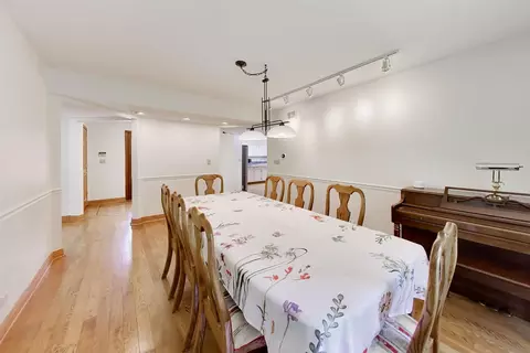 Dining - 1104 Nottingham Ln, Elgin, IL 60120 photo 2 of 3