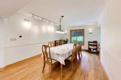 Dining - 1104 Nottingham Ln, Elgin, IL 60120 photo 1 of 3