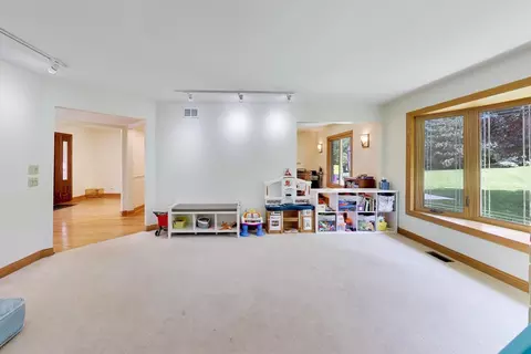 Living - 1104 Nottingham Ln, Elgin, IL 60120 photo 3 of 3