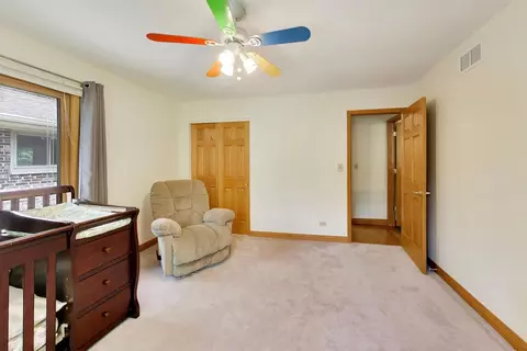 Bedroom - 1104 Nottingham Ln, Elgin, IL 60120 photo 6 of 9