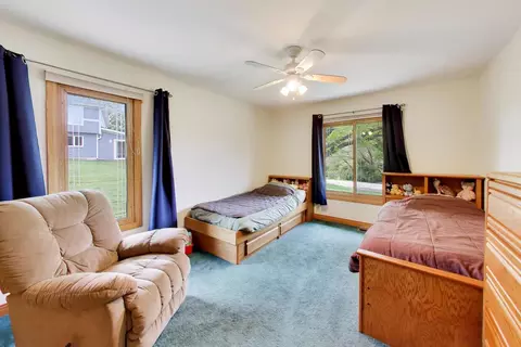 Bedroom - 1104 Nottingham Ln, Elgin, IL 60120 photo 7 of 9