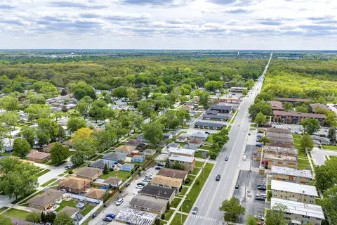 View/Area - 18425 Torrence Ave, Lansing, IL 60438 photo 13 of 15