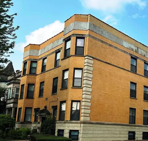 800 S Independence Blvd #3, Chicago, IL 60624