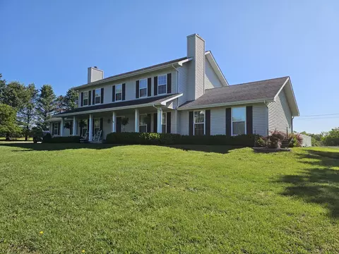 15146 N Old Centralia Ln, Mount Vernon, IL 62864