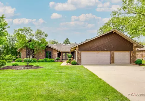 204 Linden Rd S, Prospect Heights, IL 60070