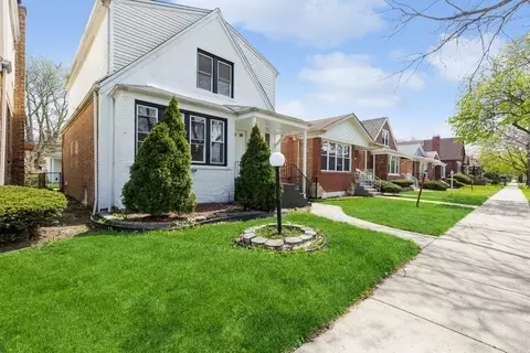 10429 S Indiana Ave, Chicago, IL 60628