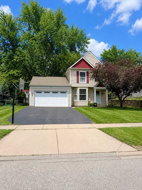 1550 Meghan Ave, Algonquin, IL 60102