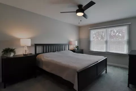 Bedroom - 554 Briarwood Dr, Wheeling, IL 60090 photo 7 of 8