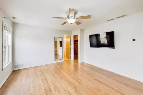 Bedroom - 1508 Speechley Blvd, Berkeley, IL 60163 photo 3 of 7
