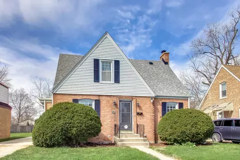 Exterior - 1508 Speechley Blvd, Berkeley, IL 60163 photo 2 of 8