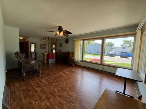 Living - 310 E 14th St, Sterling, IL 61081 photo 1 of 3