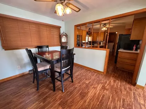 Dining - 310 E 14th St, Sterling, IL 61081 photo 1 of 2