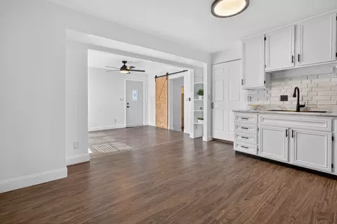 Entry Way - 1411 Dillon Dr, Normal, IL 61761 photo 1 of 3