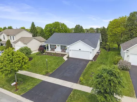 513 Pheasant Chase Dr, Bolingbrook, IL 60490