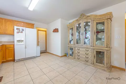 7431 W 60th Pl, Summit, IL 60501 photo 8