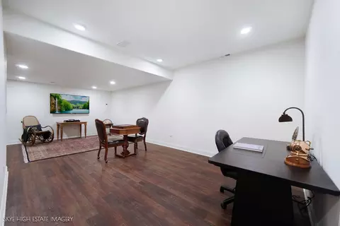 Other - 1 Willowcrest Dr, Oak Brook, IL 60523 photo 2 of 7