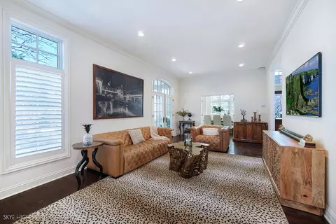 Living - 1 Willowcrest Dr, Oak Brook, IL 60523 photo 1 of 3