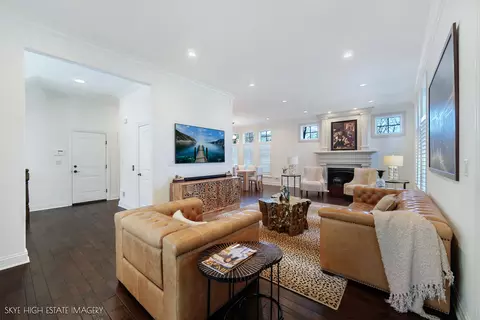 Living - 1 Willowcrest Dr, Oak Brook, IL 60523 photo 3 of 3