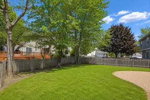 Exterior - 14210 S Lakeridge Dr, Plainfield, IL 60544 photo 3 of 4