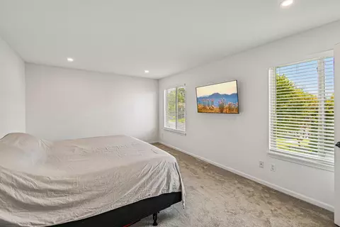 Bedroom - 14210 S Lakeridge Dr, Plainfield, IL 60544 photo 1 of 4