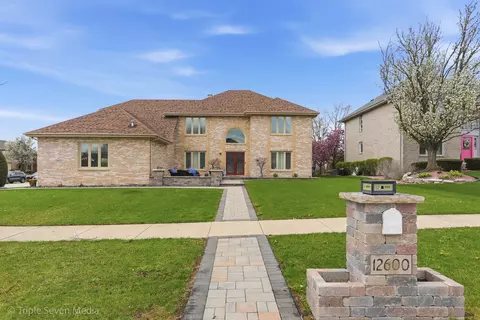 12600 Sheffield Ct, Palos Park, IL 60464