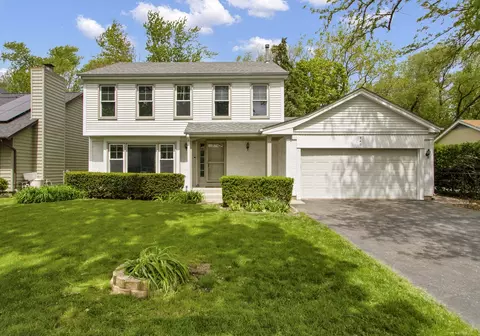940 French Dr, Mundelein, IL 60060