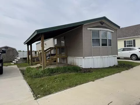 2705 St Vincents Ave #2, Lasalle, IL 61301
