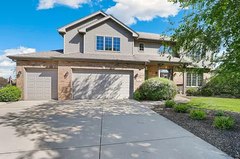 2806 Cole Ln, New Lenox, IL 60451