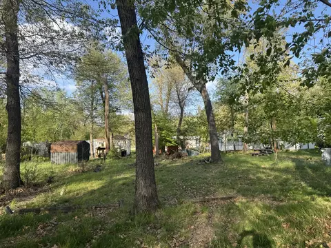 8-37 Woodhaven Lks, Sublette, IL 61367