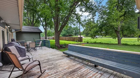 Exterior - 1402 Maplewood Dr, Normal, IL 61761 photo 3 of 12