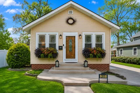 Exterior - 311 W North Ave, Bartlett, IL 60103 photo 2 of 8