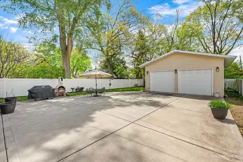 Exterior - 311 W North Ave, Bartlett, IL 60103 photo 5 of 8
