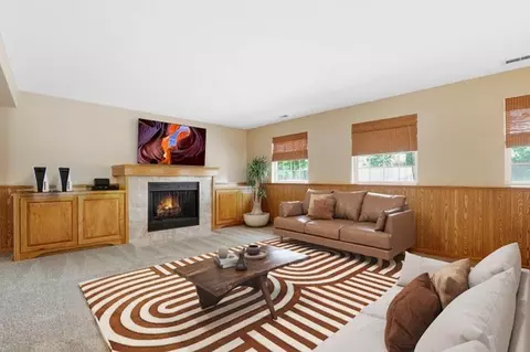 Living - 7200 Courtwright Ct, Plainfield, IL 60586 photo 4 of 5