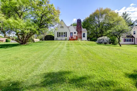 313 W 2nd St, Prophetstown, IL 61277