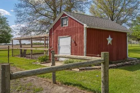 Exterior - 10538 N Pecatonica Rd, Leaf River, IL 61047 photo 6 of 6