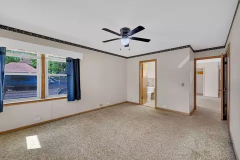 Bedroom - 627 E Main St, Morris, IL 60450 photo 2 of 4