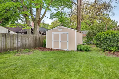 Exterior - 627 E Main St, Morris, IL 60450 photo 7 of 7