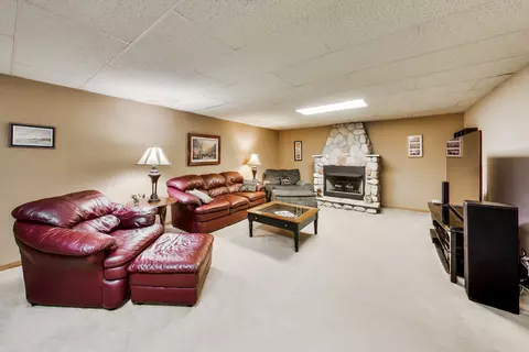 1784 Chestnut Ave, Glenview, IL 60025 photo 19