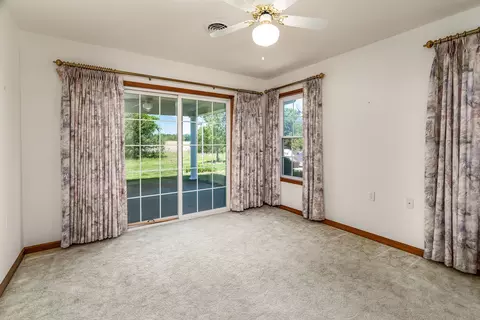 Bedroom - 3206 Cherokee Dr, Marion, IL 62959 photo 1 of 6
