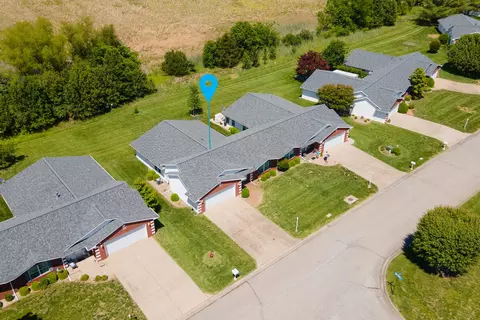 View/Area - 3206 Cherokee Dr, Marion, IL 62959 photo 2 of 7