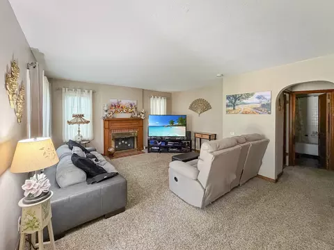 Living - 1245 W Harrison St, Freeport, IL 61032 photo 3 of 3
