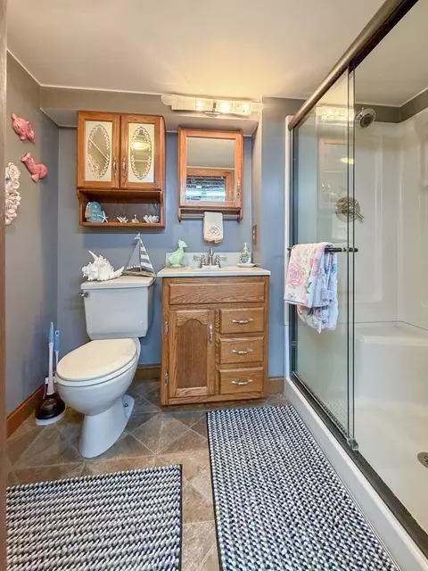Bath - 1245 W Harrison St, Freeport, IL 61032 photo 1 of 1